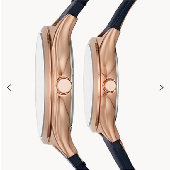 Fossil Wylie Three-Hand Navy Leather Watch Box Set - Picture 3 of 9